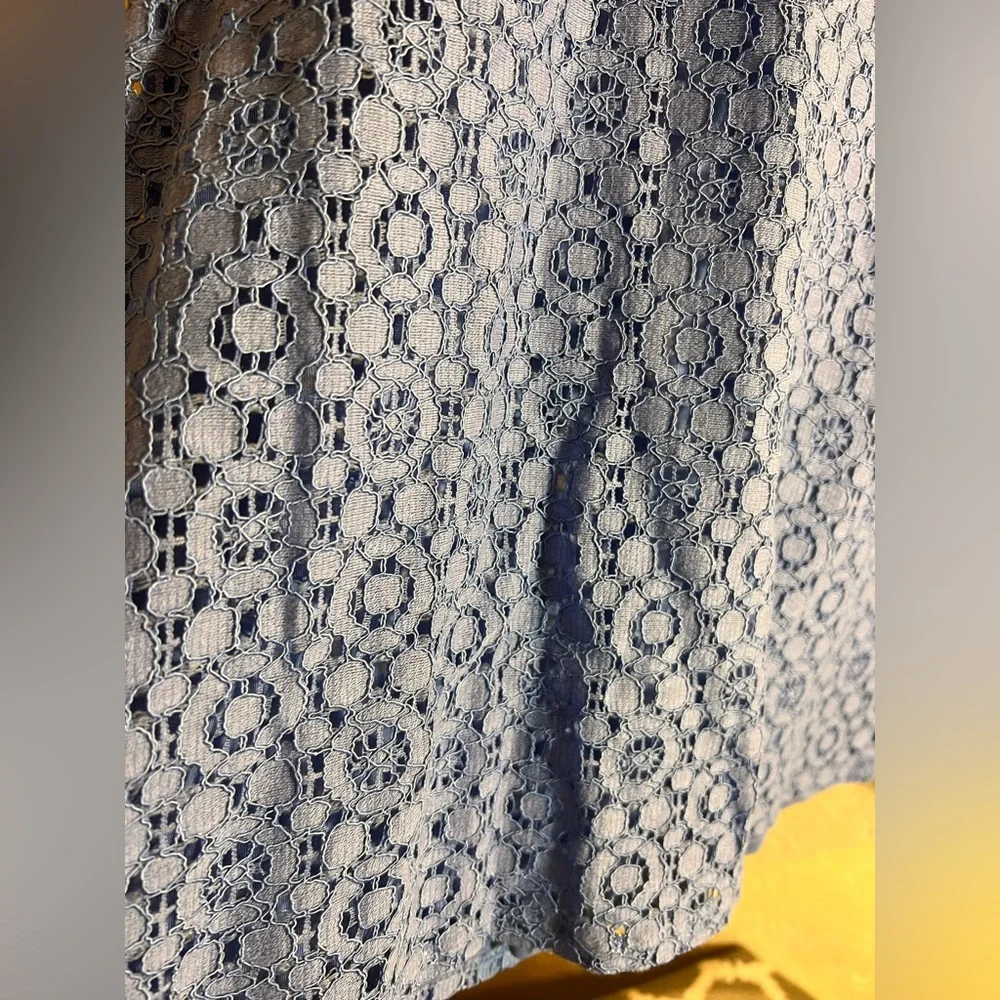 Banana Republic Periwinkle Blue Eyelet Long Sleeve Blouse scalloped lined NWOT